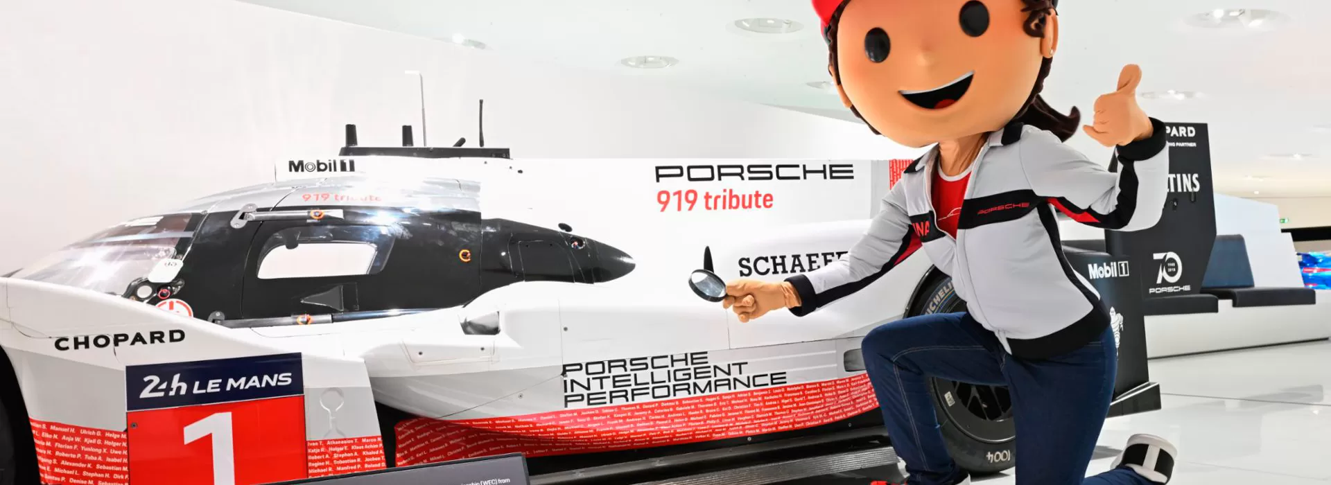 "Тур идей" - летняя программа для детей в музее Porsche