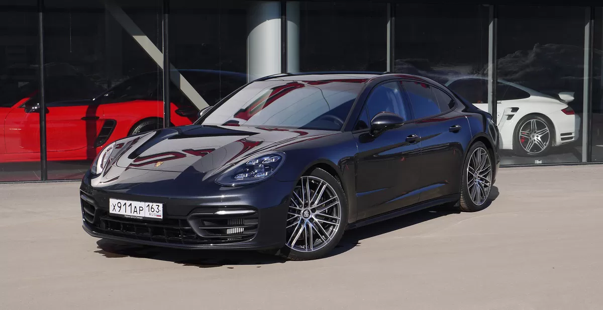 Panamera 4