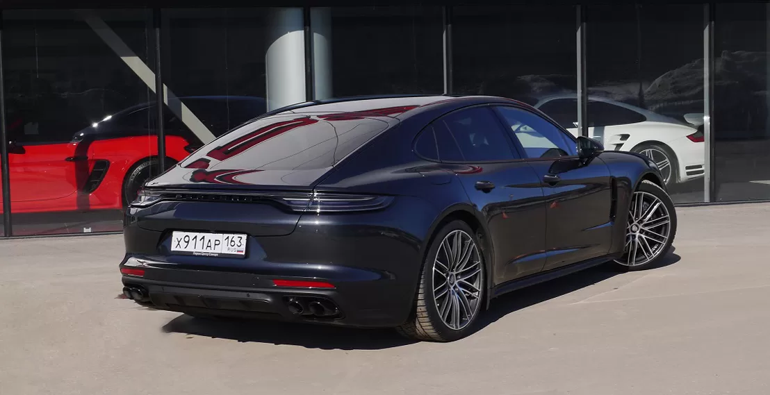 Panamera 4